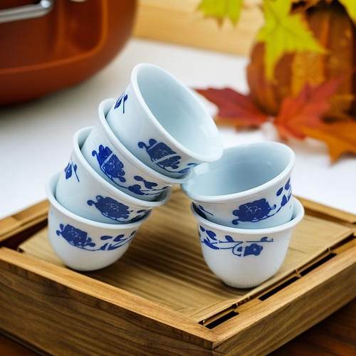 景德镇陶瓷酒杯白酒杯一口杯家用