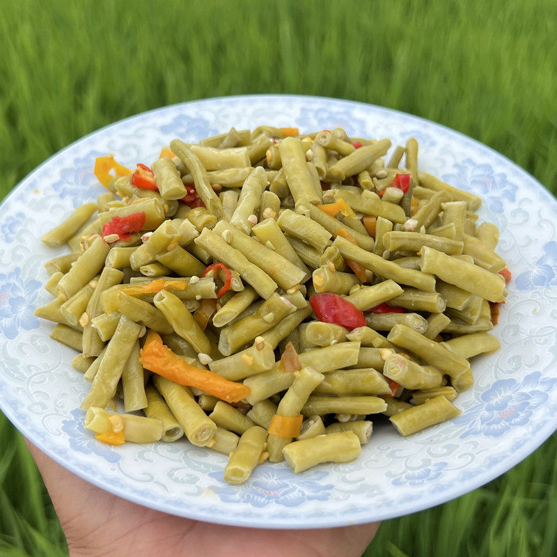 湖南农家自制老坛酸豆角酸辣豇豆角即食下饭菜老坛腌制豆角八月豆