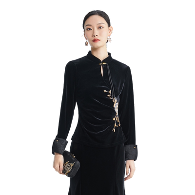SUSSI/古色季新款商场同款黑色中式古典优雅贴花丝绒上衣