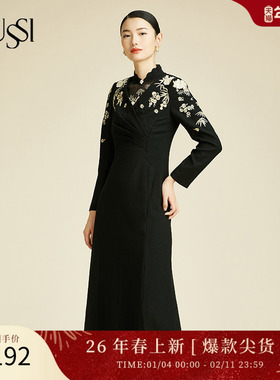 SUSSI/古色黑色V型毛织立领上节刺绣连衣裙