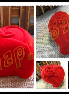 黄金珠宝首饰植绒红色心形玫瑰花单戒指/情侣戒指礼品包装