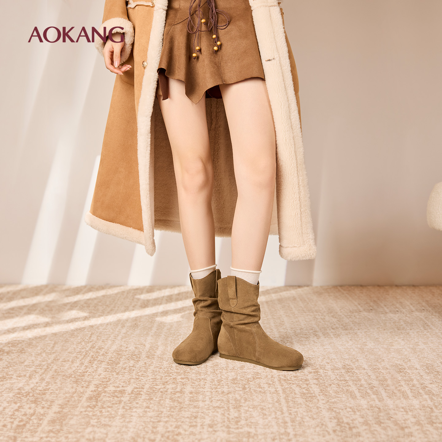 奥康 女鞋2025冬季新款真皮平底西部堆堆靴巴恩风女短靴门店发货