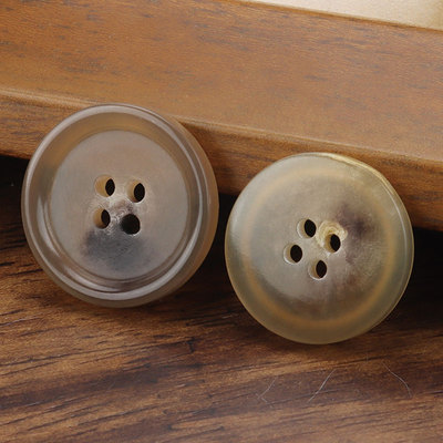 细边黄牛角纽扣定制西装扣子高档品牌大衣风衣毛衣真牛角钮扣配件