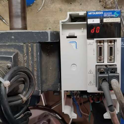 议价MR-J2S-200B-PY135U055驱动器维修，不可维修