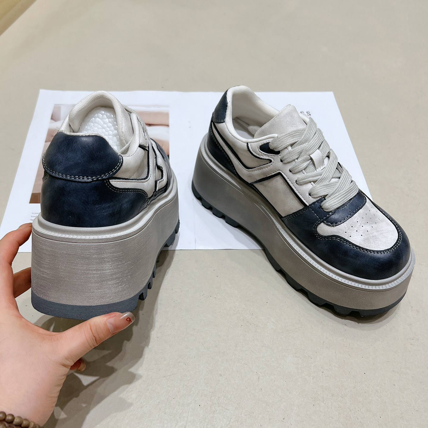 厚底板鞋女真皮2025秋新款韩版百搭网红做旧增高松糕休闲脏脏鞋潮
