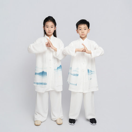 2026夏秋季儿童太极服武术服练功服表演服舞台演出中长款古风服装