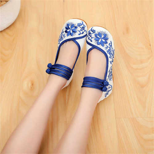 舞蹈老北京民族风表演鞋