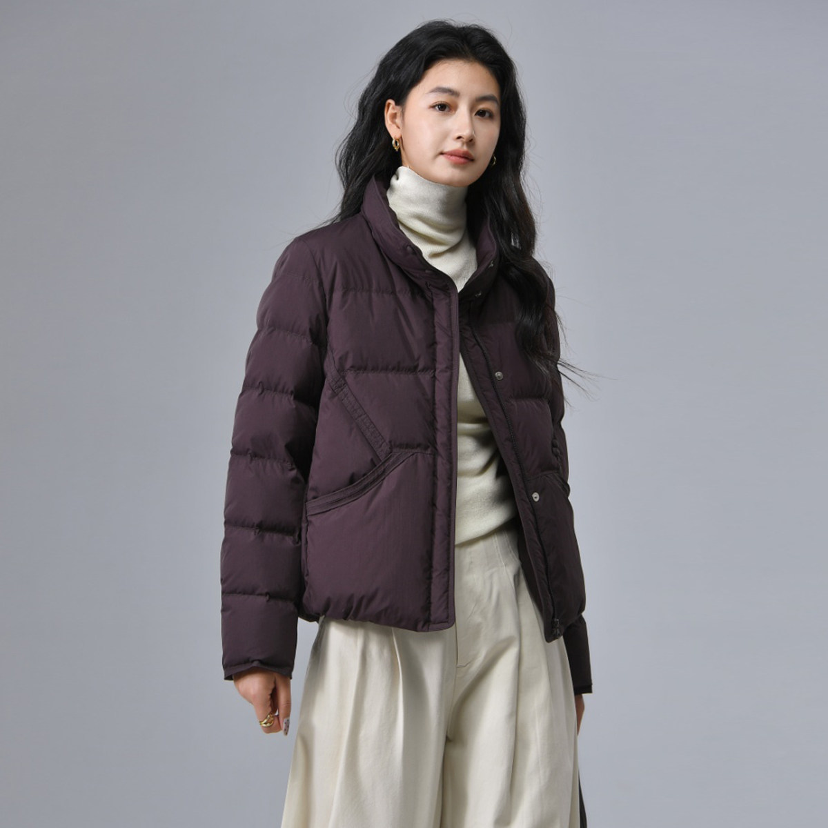 90白鸭绒立领舒适短款羽绒服女2025冬季基础款百搭保暖外套7727,女装/女士精品,羽绒服,淘宝优惠券,粉丝福利购,淘宝优惠卷