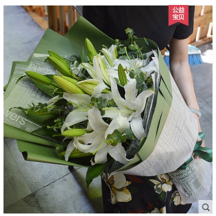 辽阳白塔区星火胜利跃进卫国路街鲜花店女神节配送玫瑰生日蛋糕