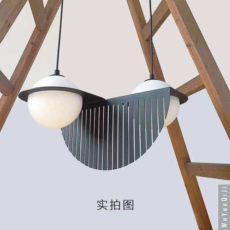 北欧简约创意样板房异型铁艺吊灯室内服装店茶室个性玻璃装饰灯具