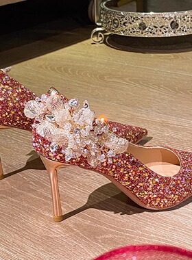 闪闪绝美婚鞋女2025新款法式细跟中式新娘鞋红色高跟鞋秀禾服婚鞋