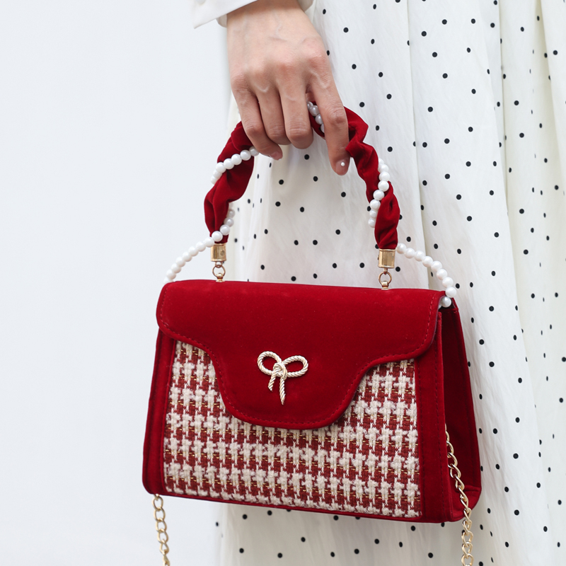 复古丝绒红色手提结婚包女2024新款高级感千鸟格新娘包斜挎小方包