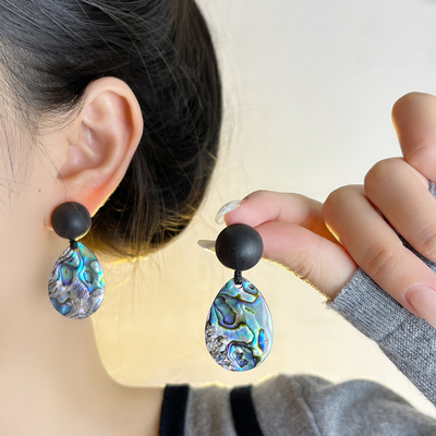 新中式黑檀木鲍鱼贝耳环