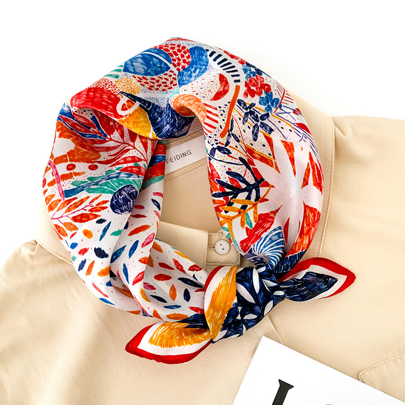 杭州真丝桑蚕丝小方巾丝巾女护颈围脖子搭配衬衫纱巾春秋季薄围巾