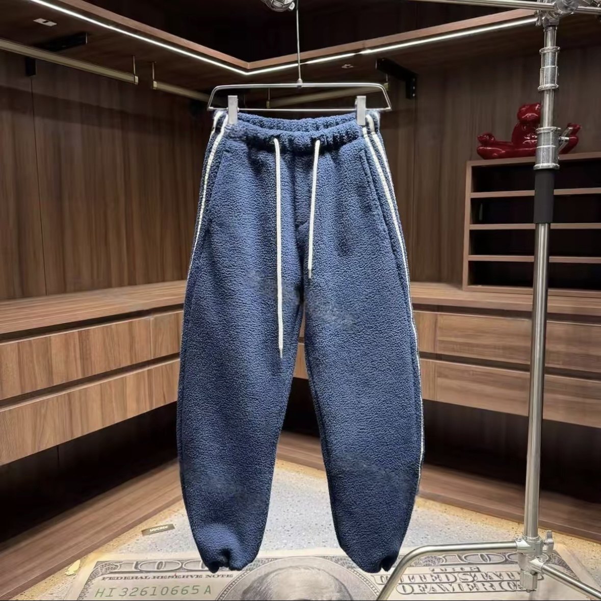 2025男女同款秋冬摇粒绒卫裤冬季加绒加厚松紧腰抽绳休闲裤