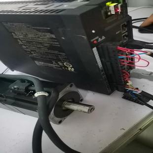 娜娜配件 基恩士sv2伺服电机驱动器750瓦驱动sv2 075l2