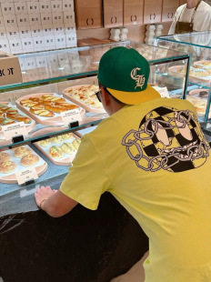 T恤男女同款 潮牌克短袖 圆领宽松简约百搭老钱风涂鸦苹果绿色鬼脸