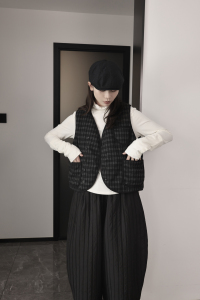 Ｍ006P80马甲夹棉加厚冬款女图片