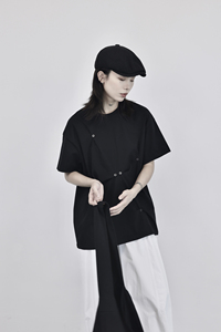 设计款短袖T恤女印花图片