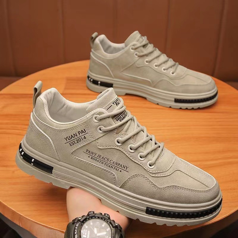 劳保男鞋秋季建筑工地干活工装板鞋防滑耐磨户外运动登山马丁潮鞋