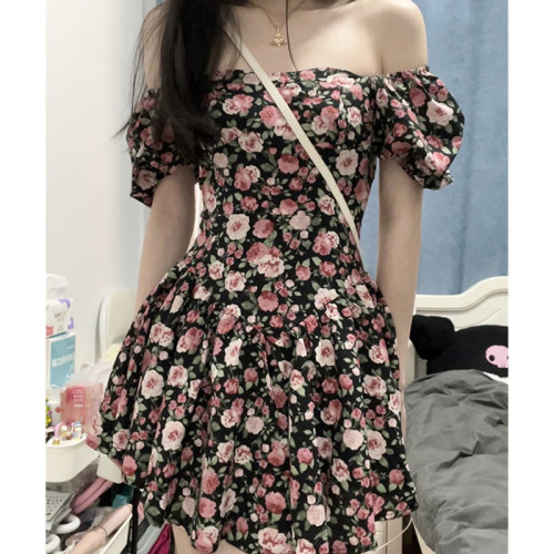 碎花裙修身大码减龄连衣裙女
