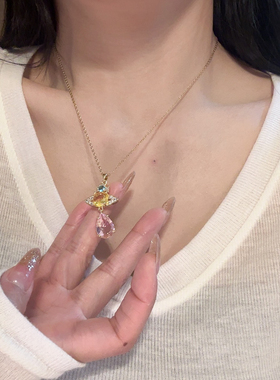 粉色锆石星球项链女夏轻奢高级感小众设计配饰网红气质百搭锁骨链