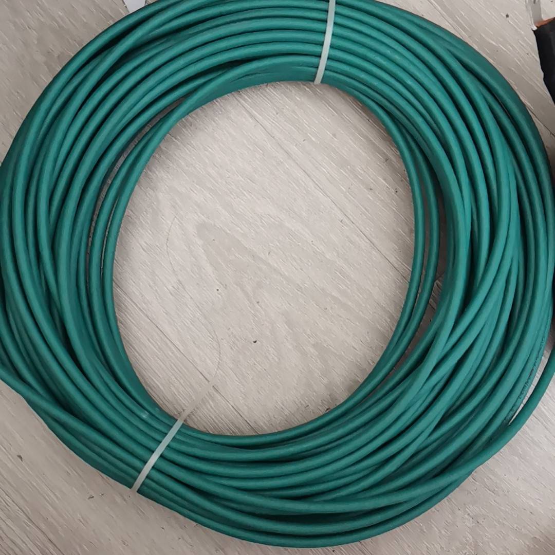 议价4*2*26 AWG  CAT.5E  卡迪夫超五类网线项目