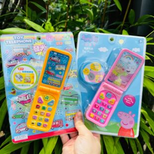 正版小猪佩奇儿童手机玩具仿真翻盖益智早教模型女孩宝宝音乐电话