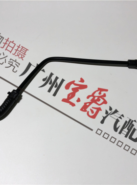 适用W203奔驰W209水箱C180副水壶C200回水管C300回流管CLK200水管