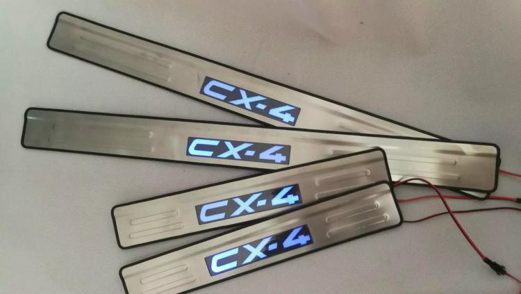 马自达CX-4带灯迎宾踏板门槛条