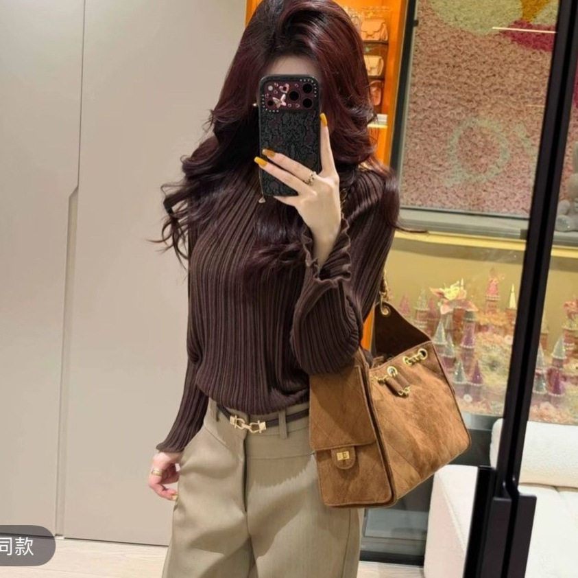 温柔风针织衫女修身弹力喇叭袖简约显瘦长袖毛衣通勤百搭打底