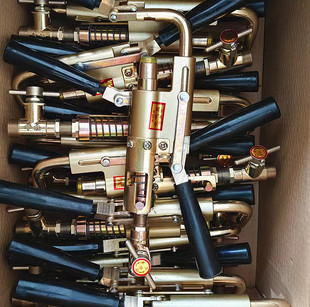 华北液化气充装枪两用导气神器枪推拉式倒气枪充气阀自闭角阀