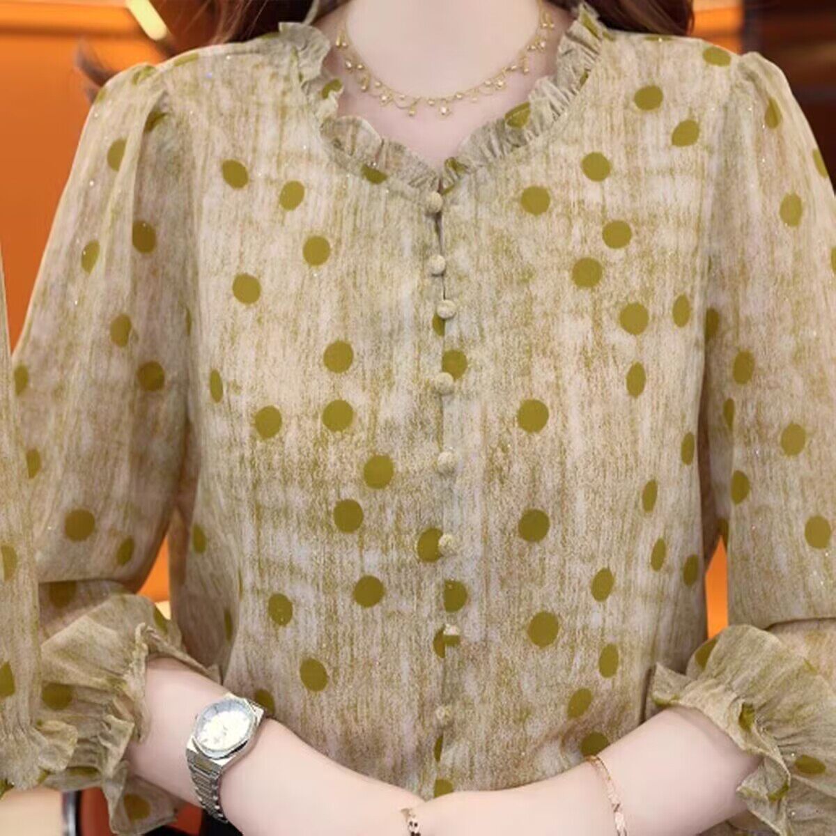 2026春夏季外穿薄款高档杭州冰丝小衫女长袖中年妈妈洋气雪纺上衣