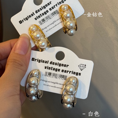 艾鹿高级感法式风温柔淑女气质百搭经典复古珍珠耳环01238