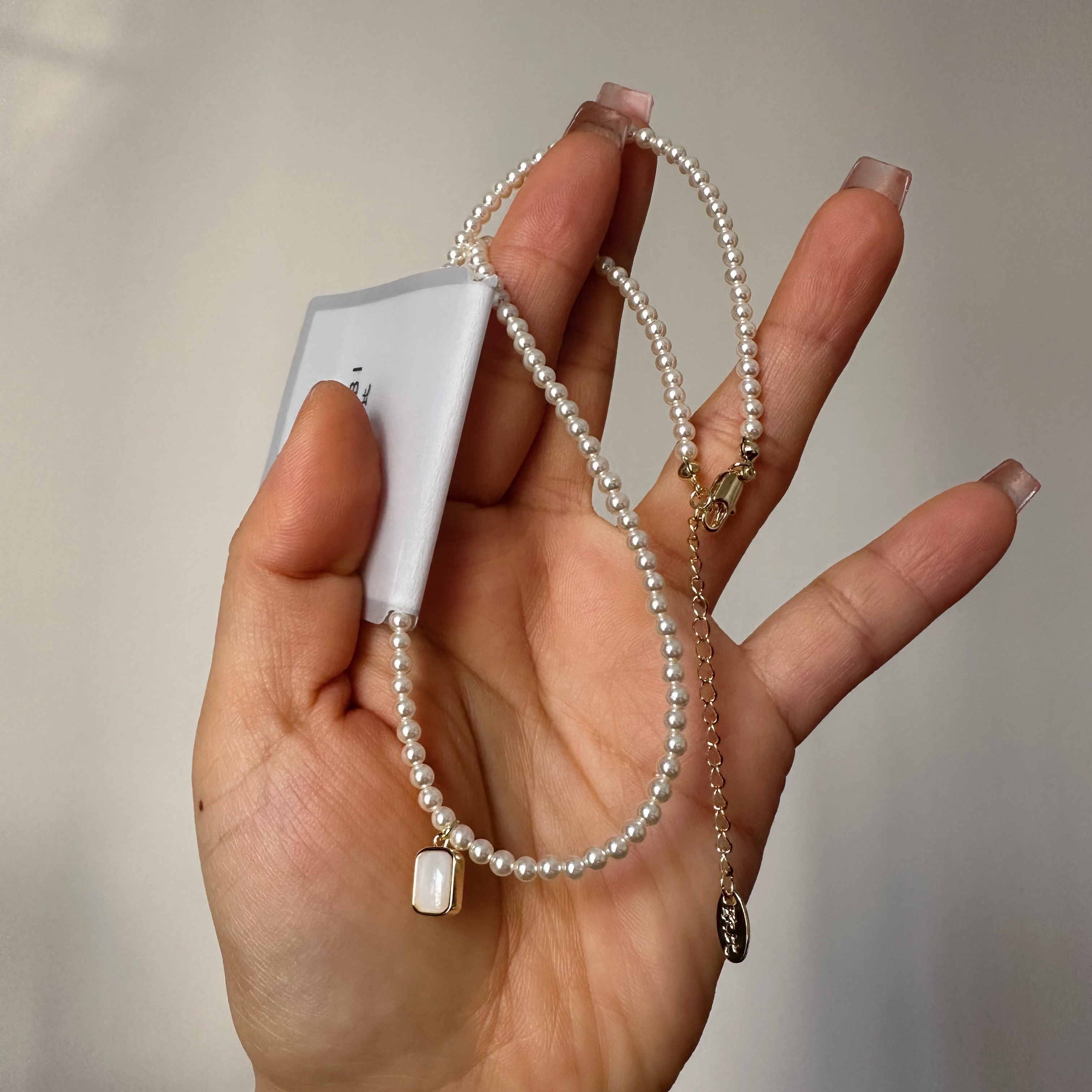 欧比雅比气质百搭仿珍珠高级感法式贝母时尚温柔锁骨项链04886