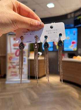 欧比雅比新款时尚高级感气质精致甜美复古耳扣耳饰01622