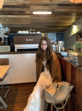 YI LANN2025韩系女秋季翻领廓型夹克皮衣复古麂皮金智妮同款外套