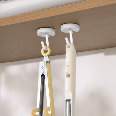 无痕免打孔挂钩，可悬挂在顶部