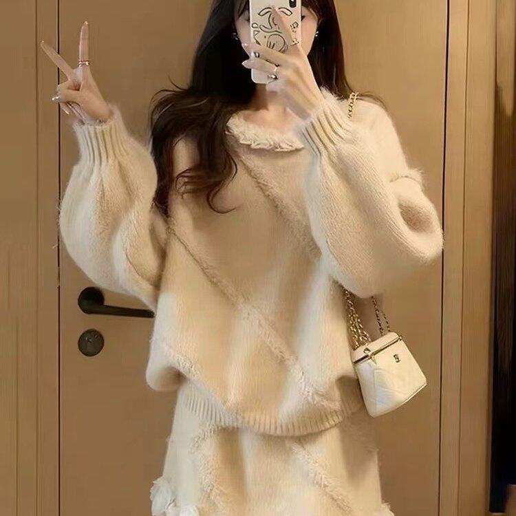 韩系杏色毛衣套装女2025新款深冬穿搭一整套针织上衣半身裙两件套