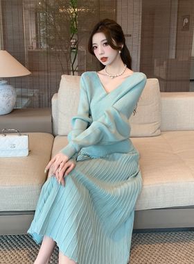 Mapping*香港轻奢修身显瘦女装2023年秋季针织毛衣+半身裙两件套