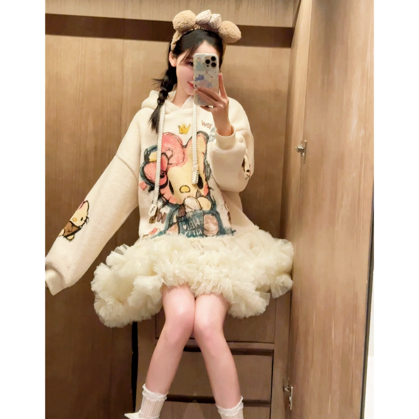 秋冬潮牌设计师羊羔绒hellokitty拼接重工网纱蓬裙帽衫卫衣连衣裙