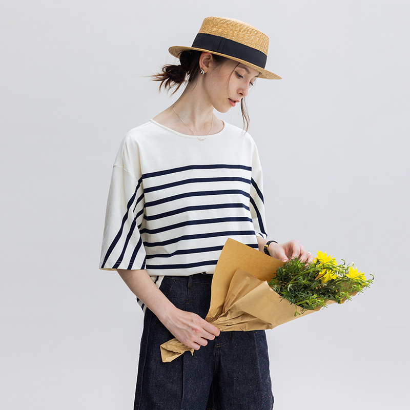 多着斜裁五分袖条纹纯棉短袖T恤