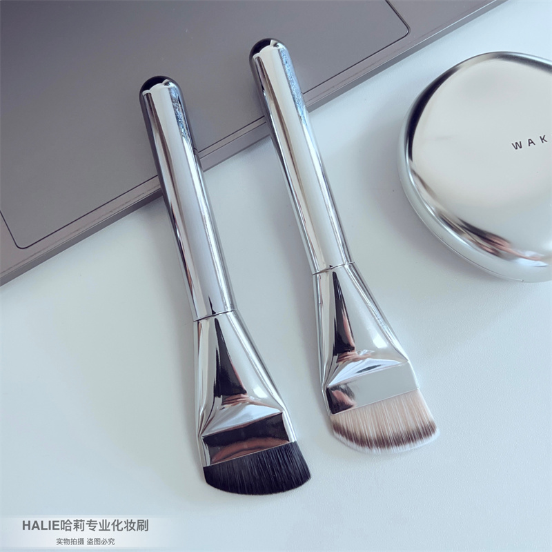 HALIE4代超薄刀锋粉底刷不吃粉