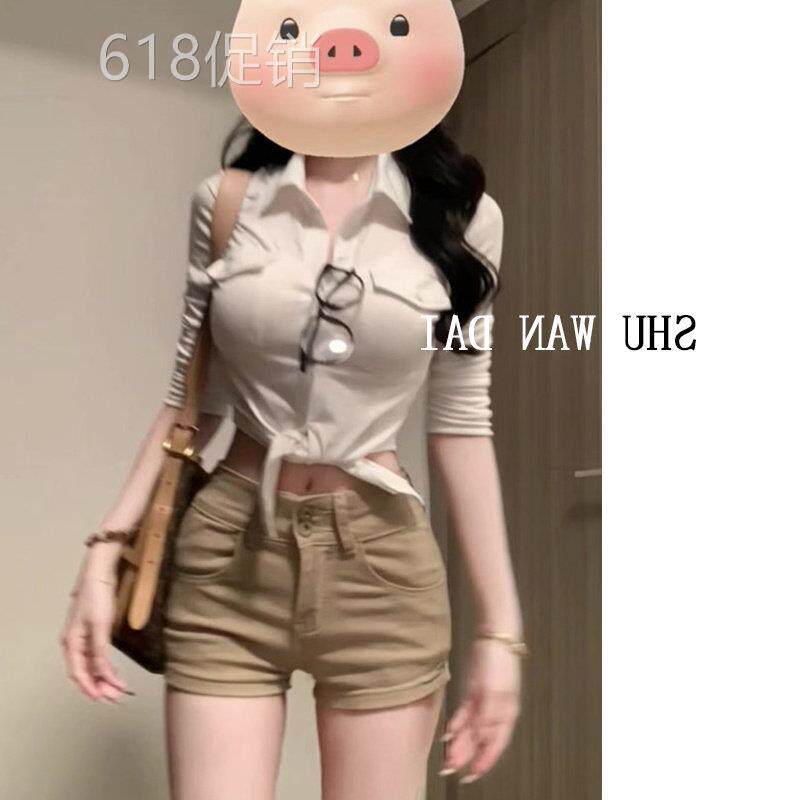 美式辣妹穿搭卡其色丰胯牛仔短裤女2025新款不漏屁屁紧身包臀热裤