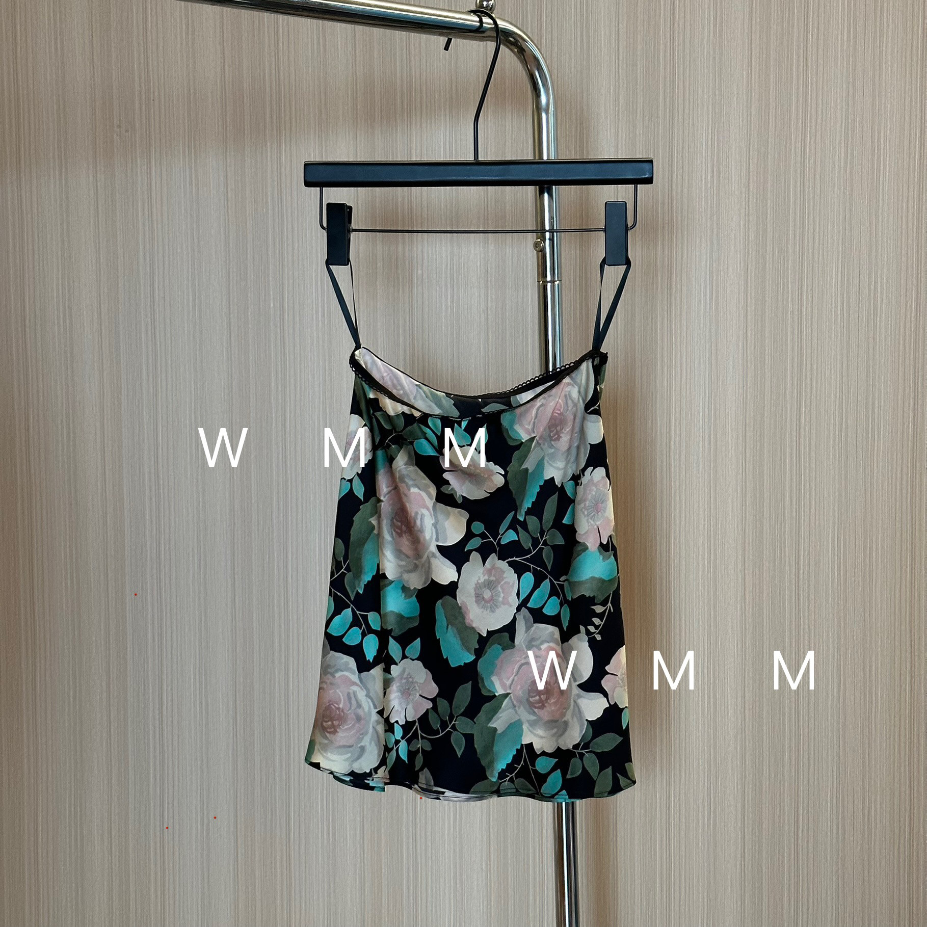WMM粉玫瑰修身短裙女士夏季百搭时尚显瘦半身裙复古油画设计女
