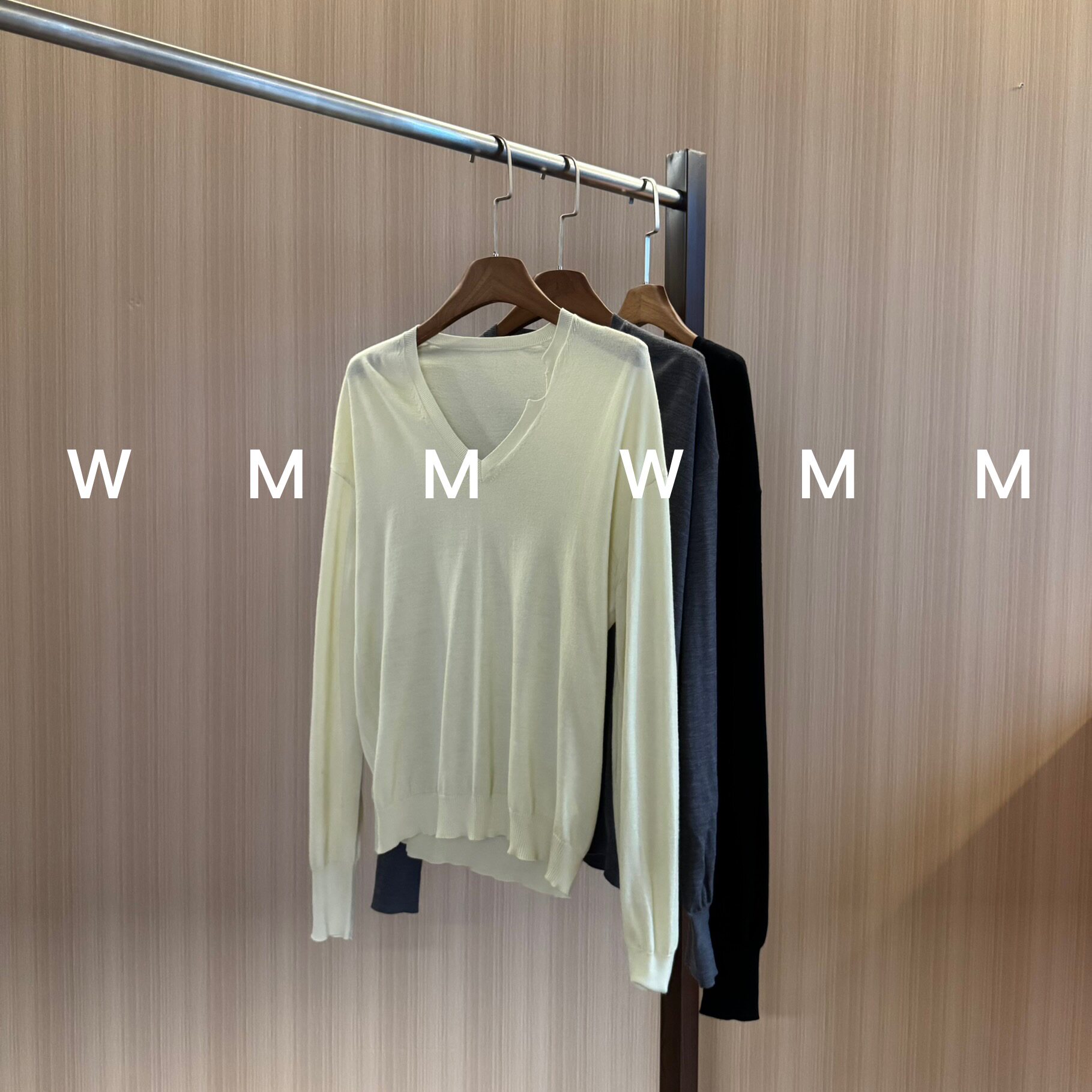 WMM绢丝羊毛不规则V领针织衫女新款休闲百搭时尚舒适简约气质上衣