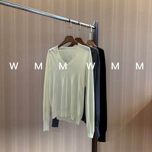 WMM绢丝羊毛不规则V领针织衫女新款休闲百搭时尚舒适简约气质上衣