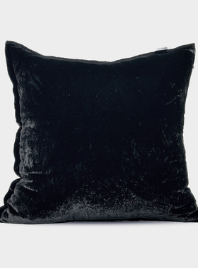 『臻品』高端真丝桑蚕丝绒黑色抱枕复古砂面新品样板间腰枕靠垫