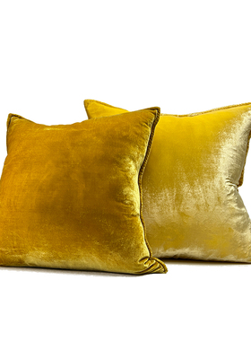 『臻品』高端桑蚕丝真丝绒明黄色抱枕复古砂面新品样板间腰枕靠垫