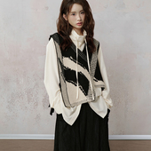 JfYanYan 熔岩沙滩 马甲女独特v领针织背心不规则设计感叠穿坎肩